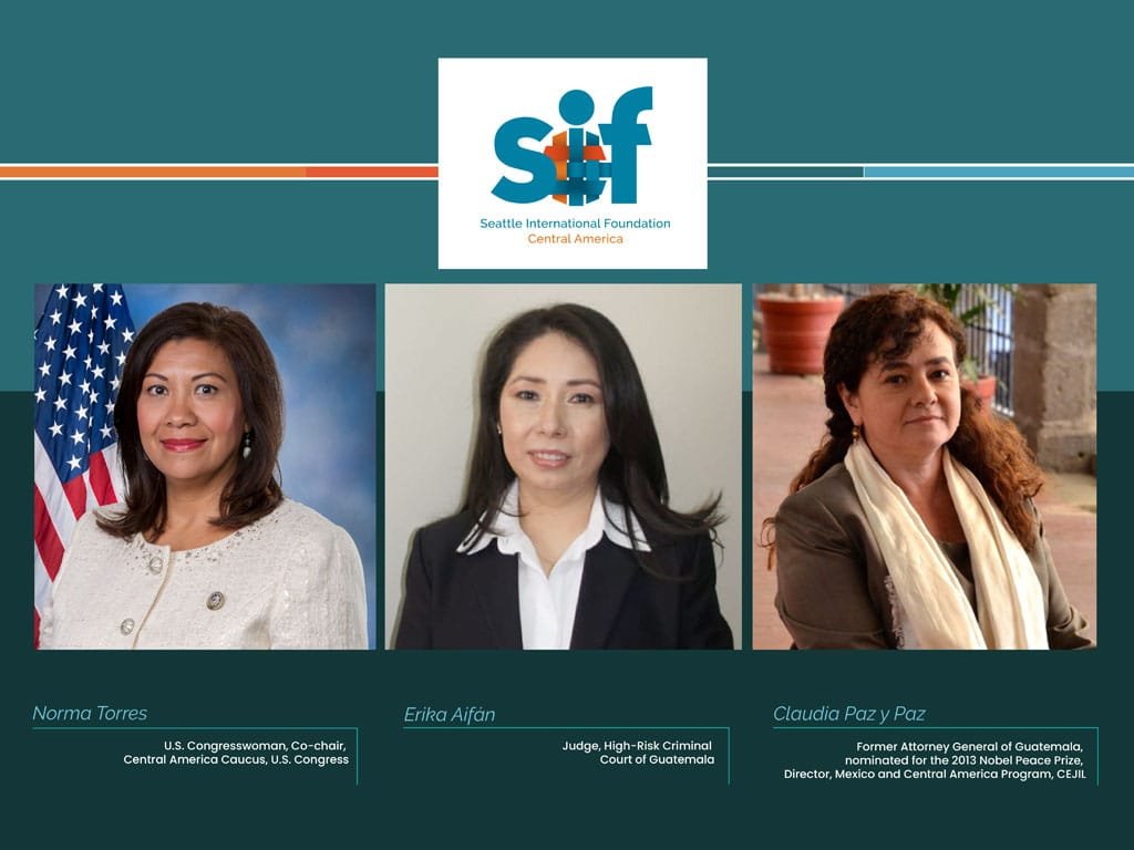 Charla mujeres con coraje